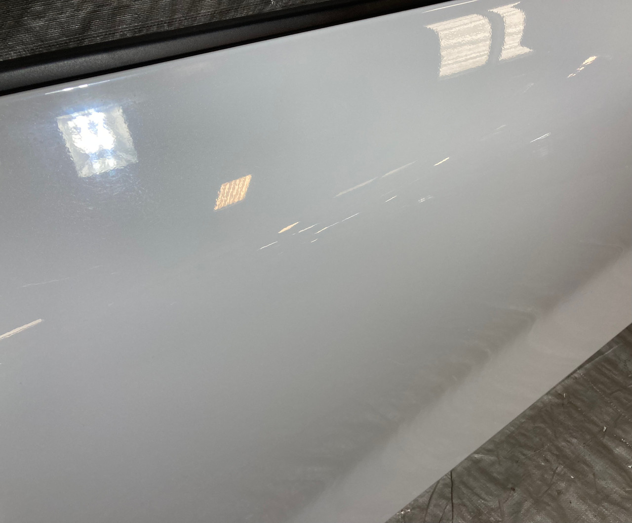 2019-2022 Hyundai Veloster Driver Side Door Assembly / Chalk White