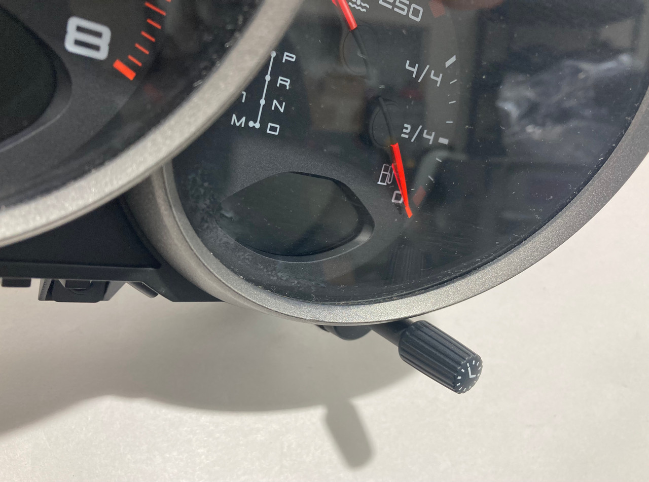 9877 2008 Porsche 987 Cayman S Design Edition 1 Instrument Gauge