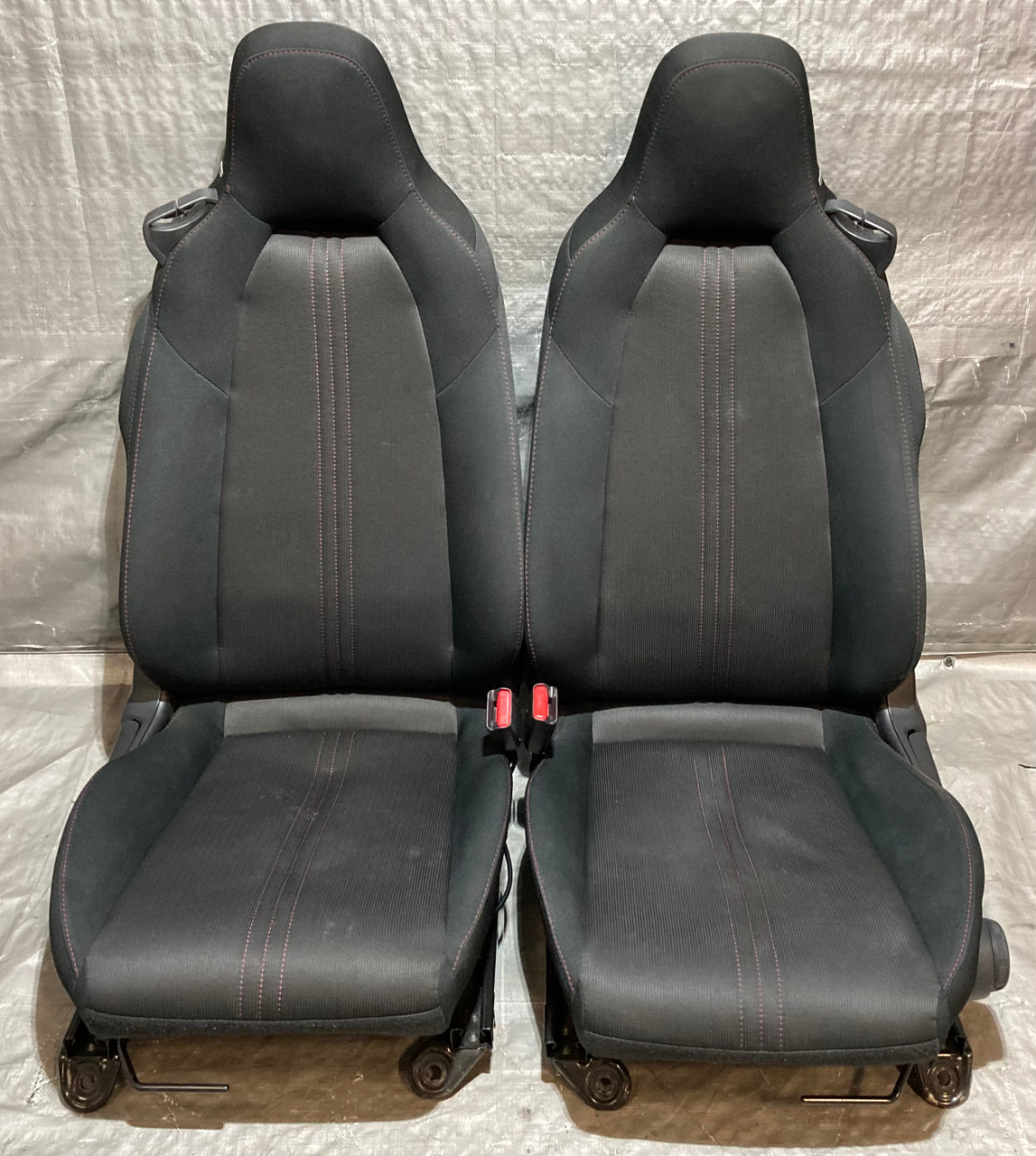 2016-2018 Mazda Mx5 Miata OEM Black Cloth Seats w/ Red Stitching