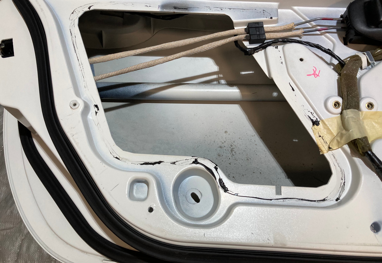 1997-2004 Chevrolet C5 Corvette Driver Door Assembly / *Paint