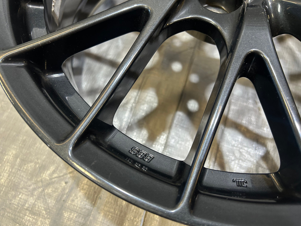 BBS スバル純正OP 17X7 OFF+55 PCD100