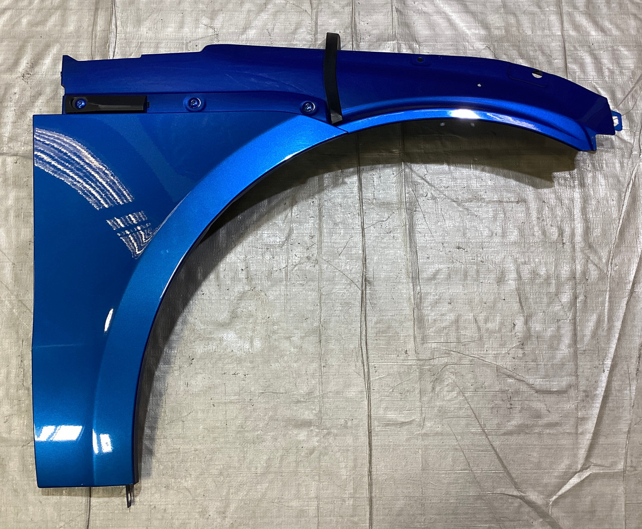2015-2020 Porsche Macan Passenger Side Fender w/ Lower Trim Panel