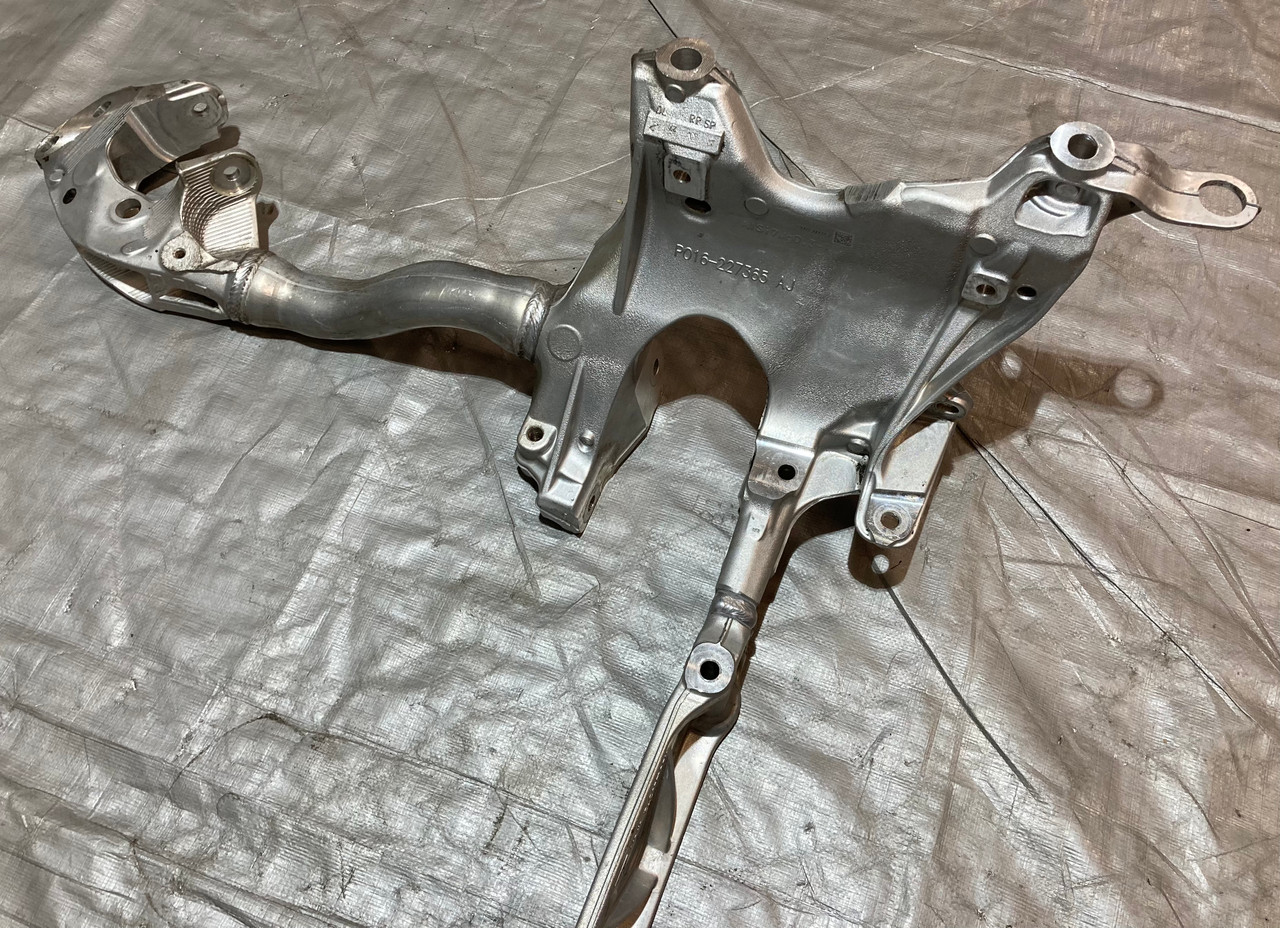 2015-2018 Porsche Macan S GTS Turbo V6 Front Subframe Crossmember