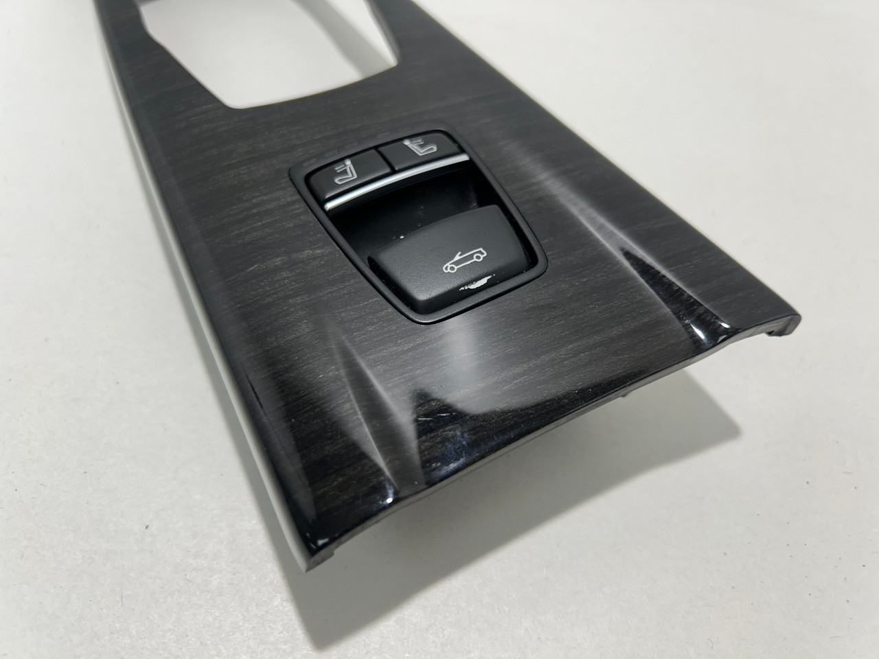 2015-2020 F83 BMW M4 Convertible Center Console Trim Panel