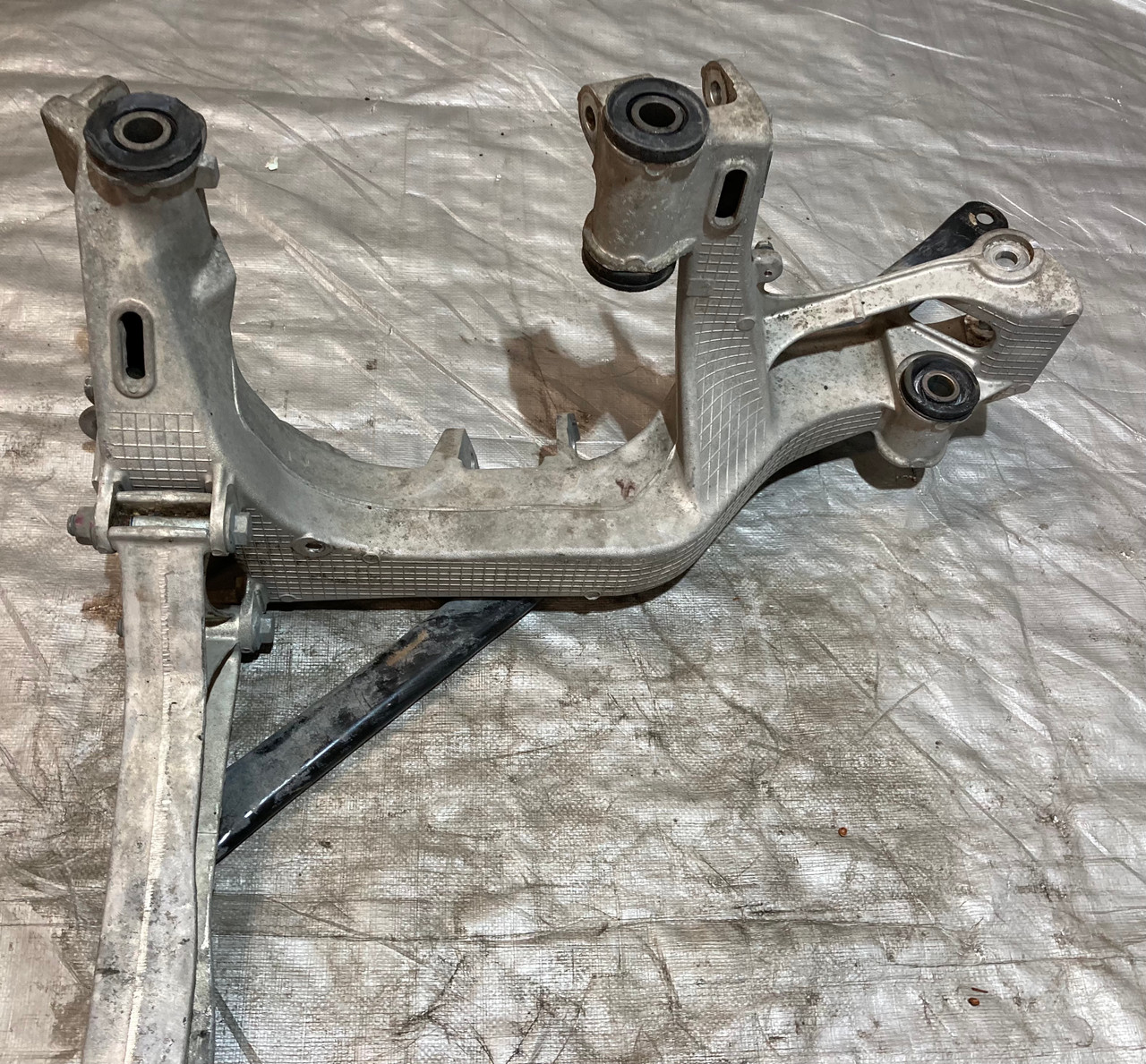 2005 Porsche 997 911 Carrera Rear Subframe Crossmember Assembly