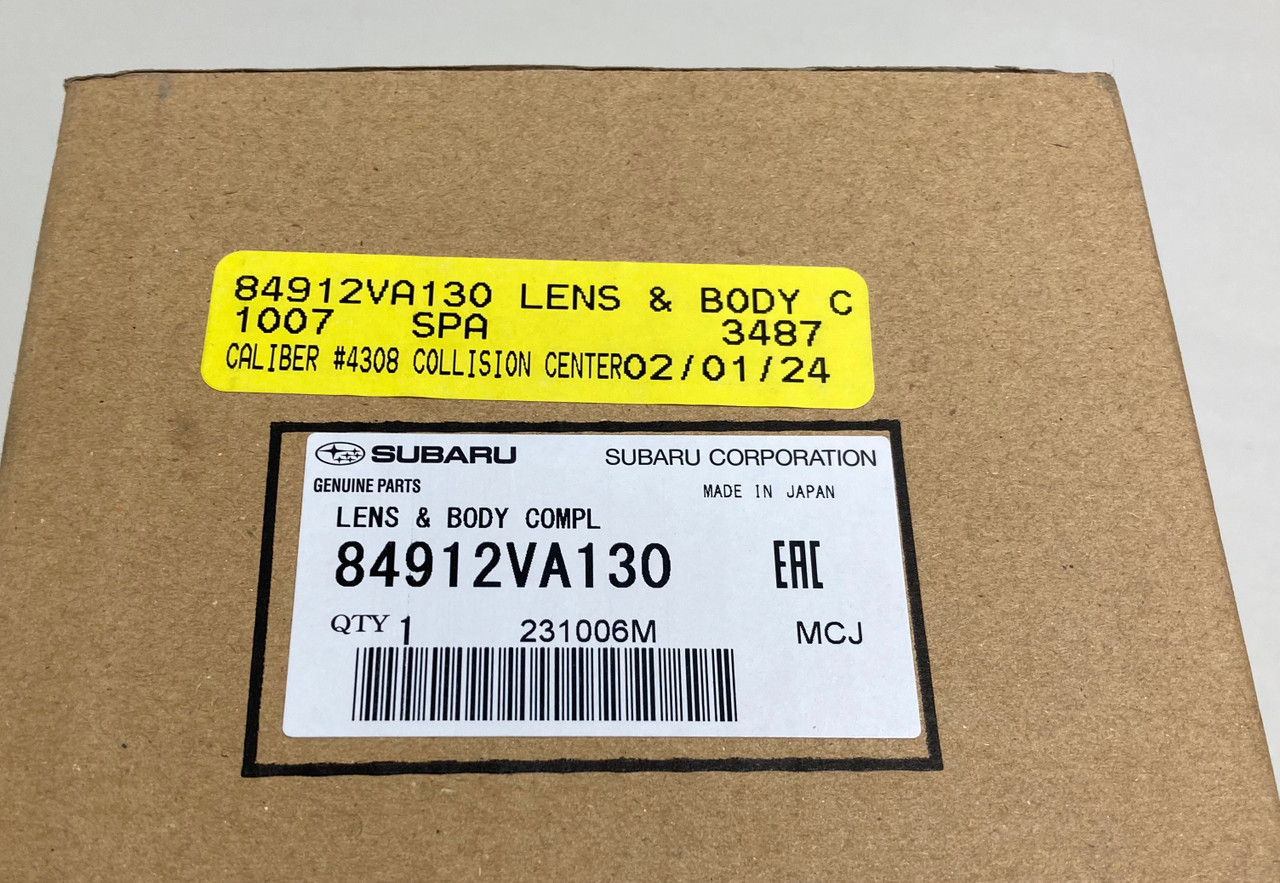 2015-2017 Subaru WRX STI Driver Side Turn Signal Lamp w/ Bezel