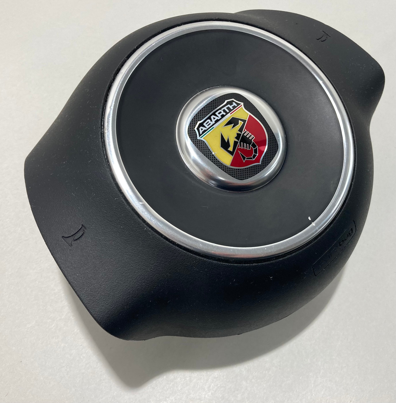 2012-2016 Fiat 500 Abarth Driver Steering Wheel Air Bag SRS 2012-2016 Fiat 500 Abarth Driver Steering Wheel Air Bag SRS