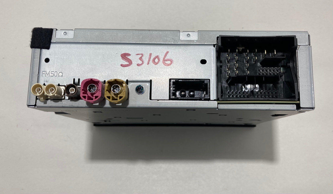 2015 Audi S3 MMi Multimedia Radio Head Unit Module / 8V0035844