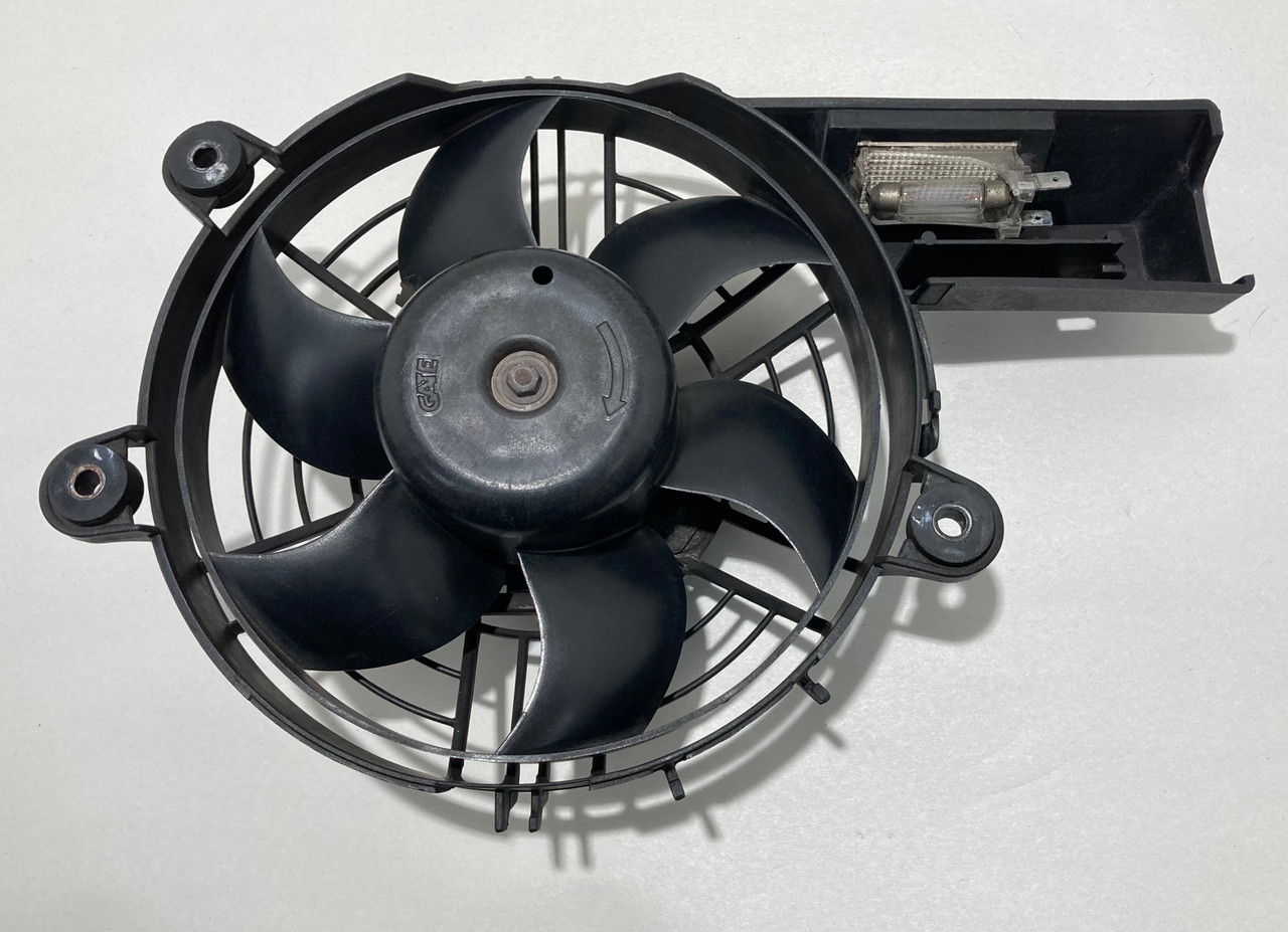 ポルシェ 997 電動ファン 2009-2012 Porsche 997 911 Engine Bay Compartment Cooling Fan