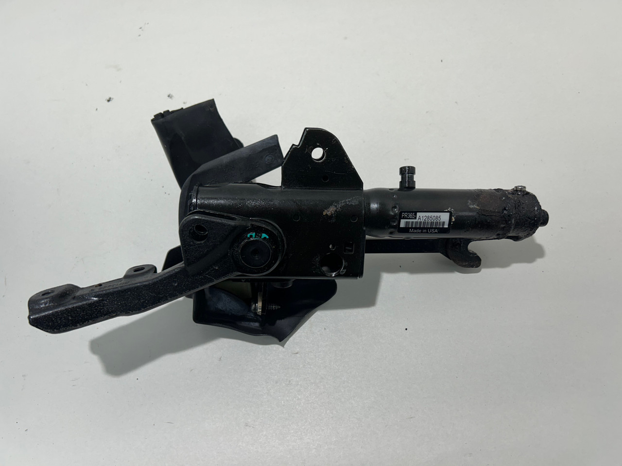 bon OEM BMW I8 I12 AIR DUCT 51747355434 7355434 GENUINE NO