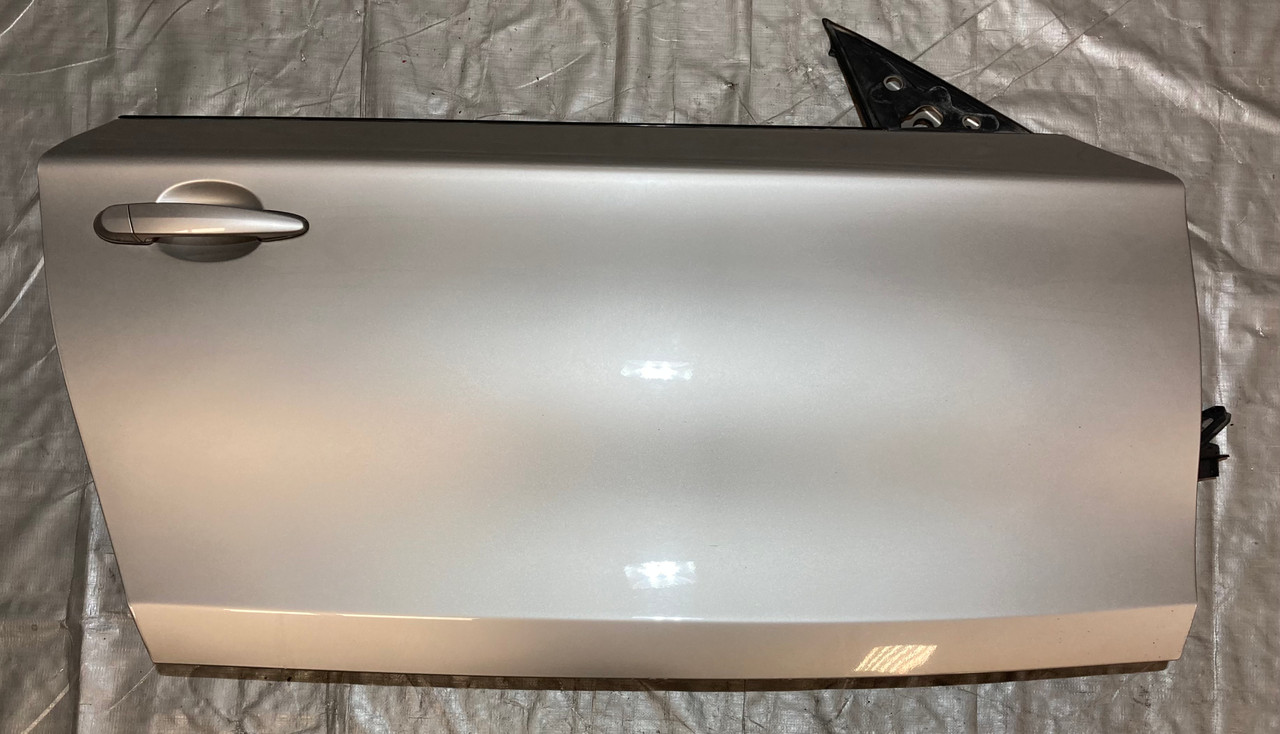 2008-2013 BMW 128i 135i Convertible Passenger Side Door Assembly