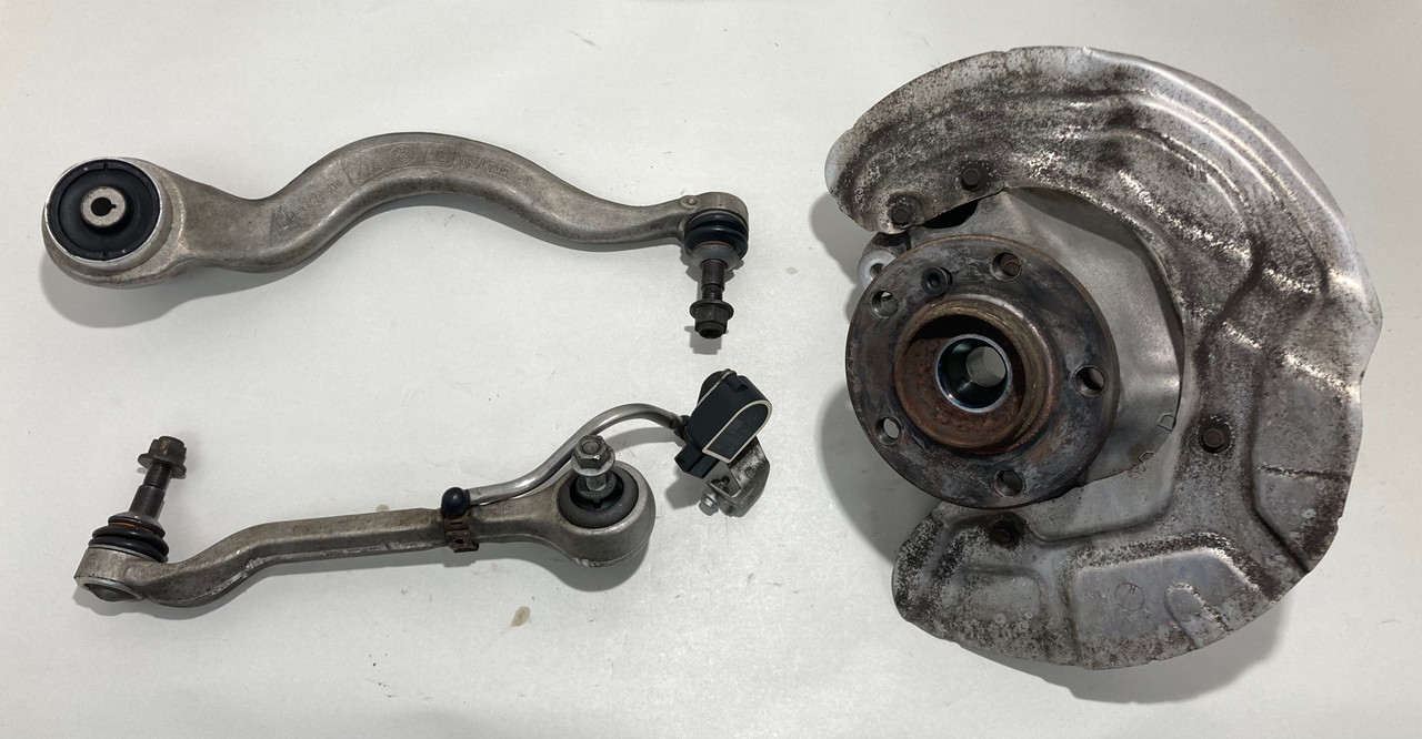 2014-2020 BMW M235i M240i xDrive Driver Front Knuckle Hub w/ Control Arms / 79K B2006