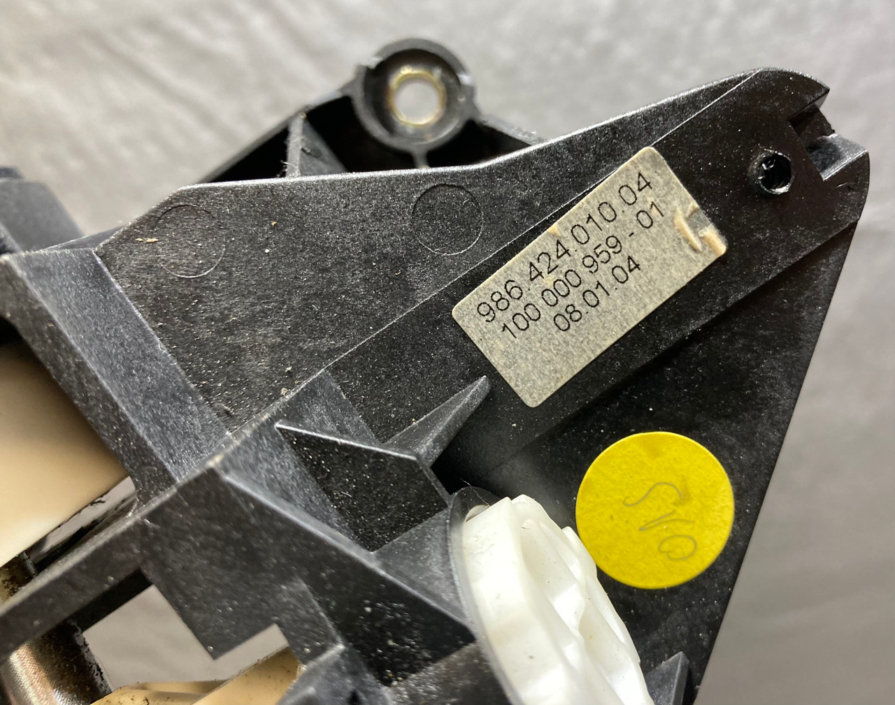 2003-2004 Porsche 986 Boxster S 3.2l OEM Manual Short Shifter Base