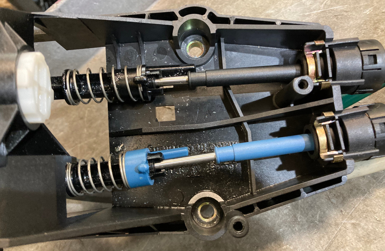 2003-2004 Porsche 986 Boxster S 3.2l OEM Manual Short Shifter Base