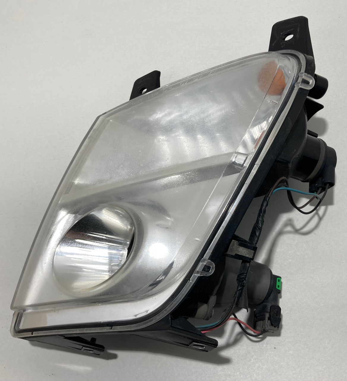 Skysouk！ 2007-2010 Saturn Sky Redline 2.0l Driver Side Fog Light