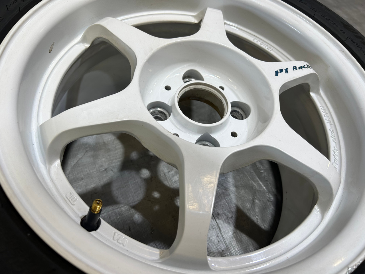 ☆ P-1 Racing 7Jx17 BS 215/45R17 溝あり！４本セット シルビア 180SX  1635 OZ Racing PRODRIVE P1 Rare Racing Wheels 17x7J +52 5x100 215
