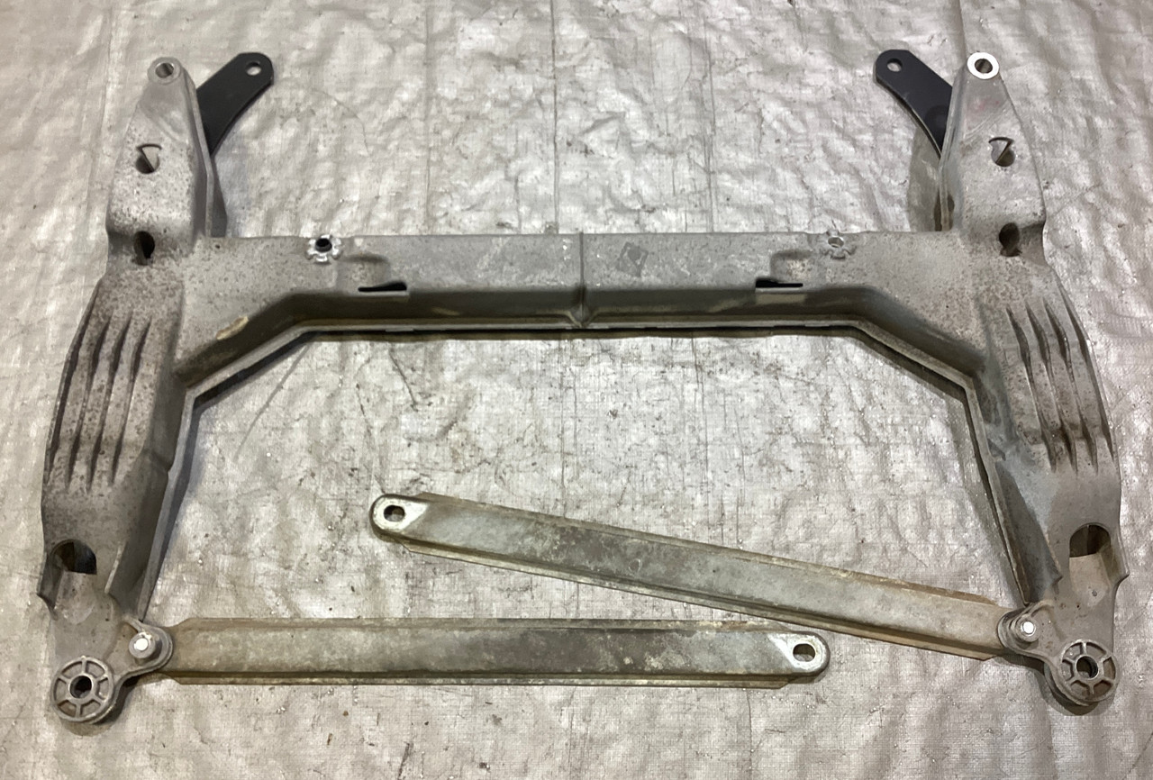 1997-1998 Porsche 986 Boxster Front Subframe Crossmember / BX057