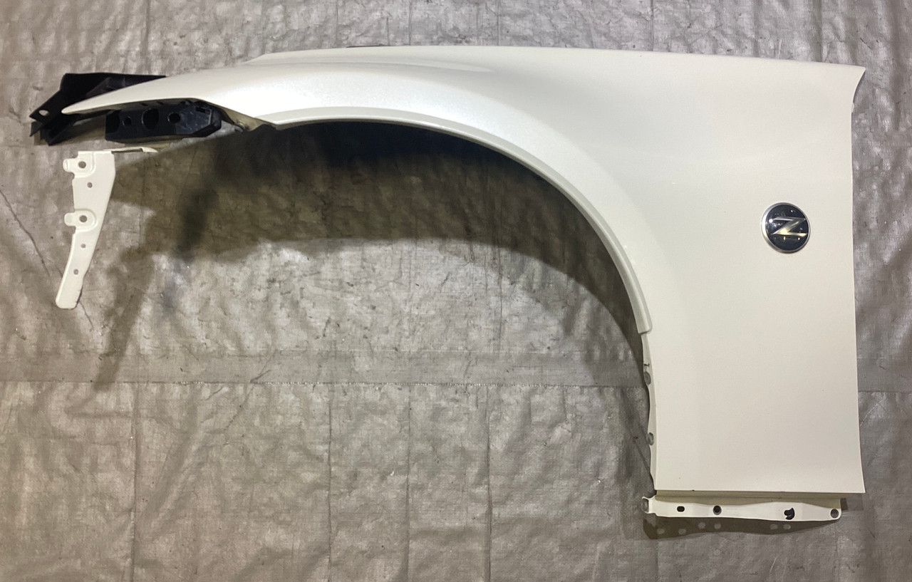 ブラショー 2015-2020 Nissan 370Z NISMO Coupe Driver Side Fender Panel / Pearl