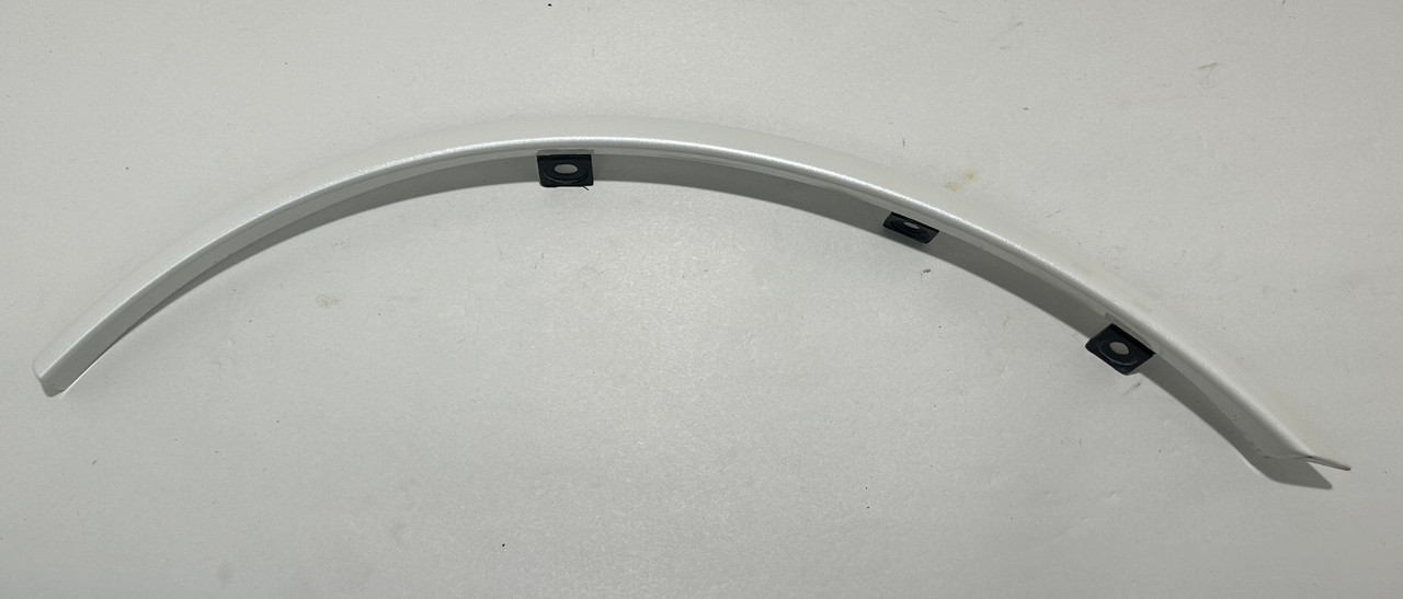 2015-2020 Nissan 370Z NISMO Passenger Front Fender Garnish Trim