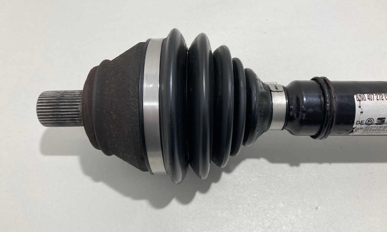 2000-2006 Audi TT 1.8l FWD Passenger Side CV Axle Half Shaft