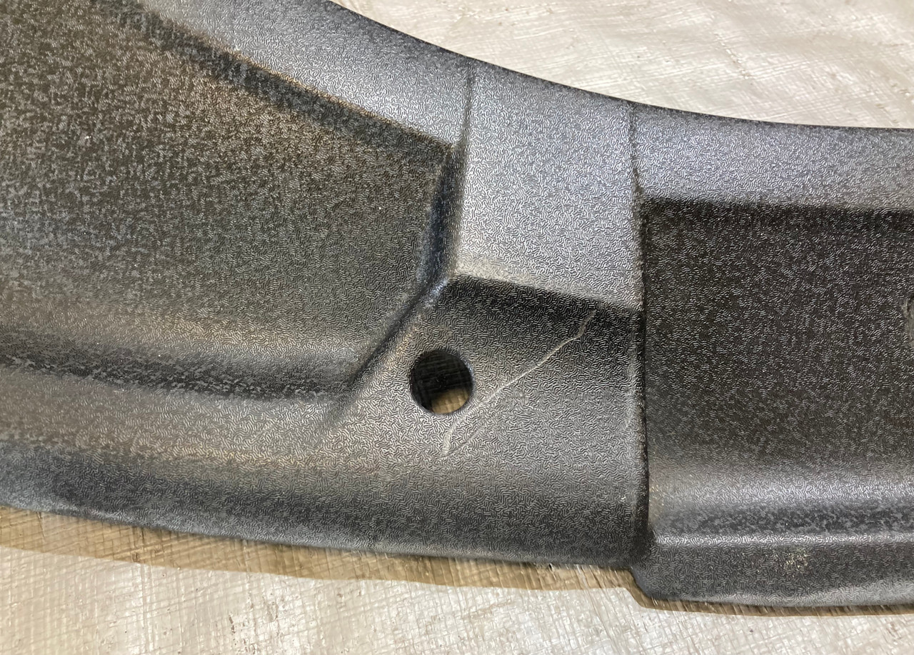 2000-2006 Audi TT 1.8l Radiator Support Cooling Trim Panels / Pair