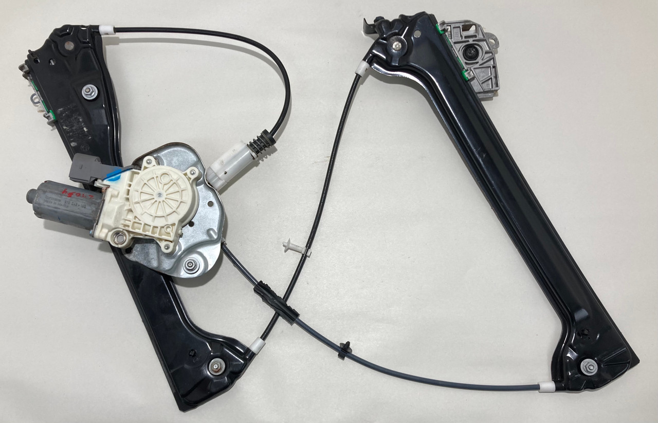 2006-2008 E86 BMW Z4 Coupe Driver Side Window Regulator w/ Motor