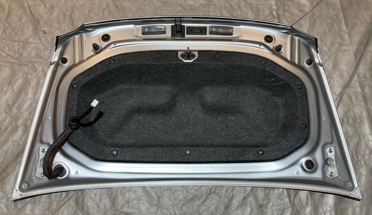 2017-2020 Fiat 124 Spider Abarth Trunk Lid w/ Spoiler / Grigio