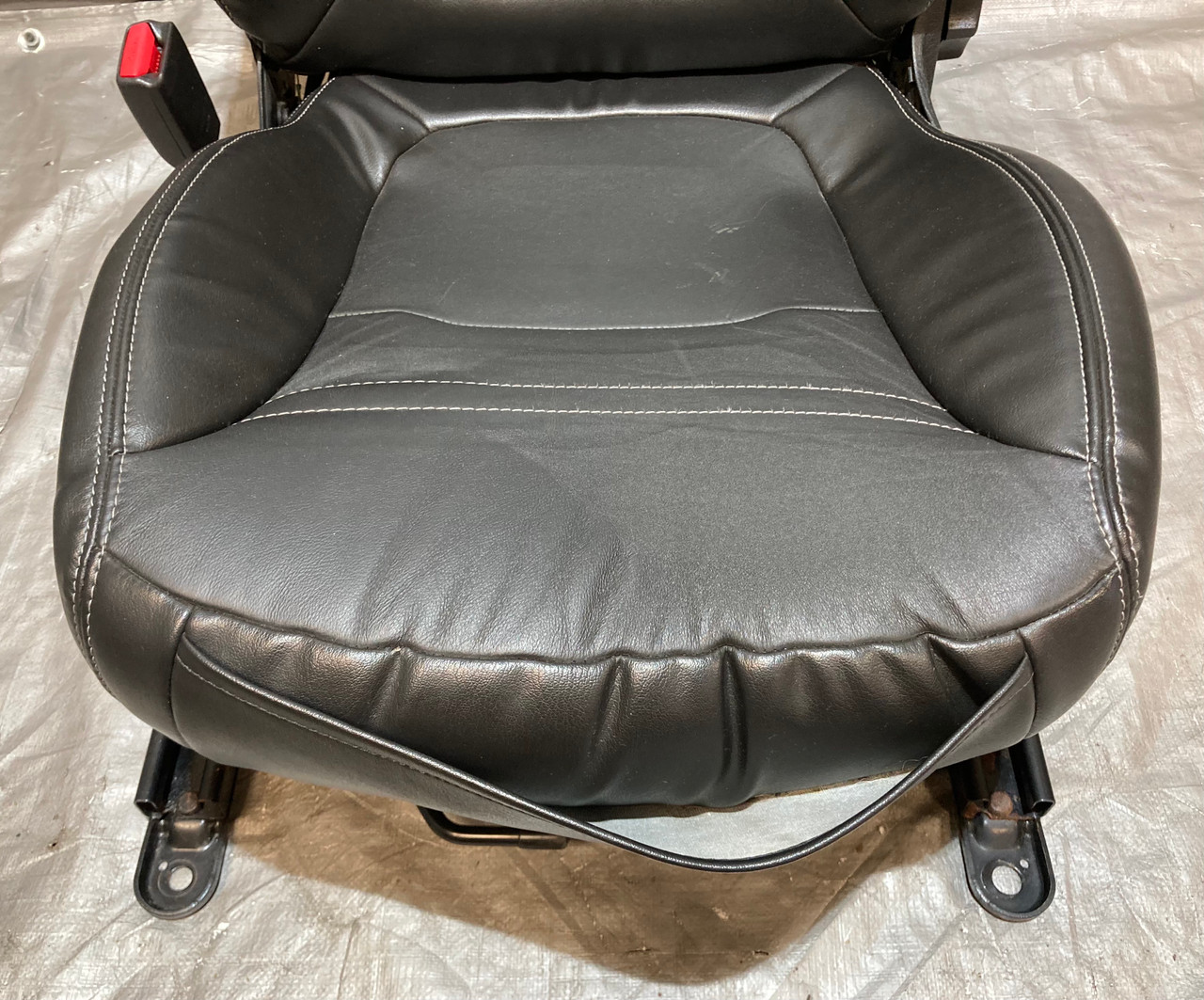 2006-2009 Pontiac Solstice GXP Driver Side Black Leather Seat