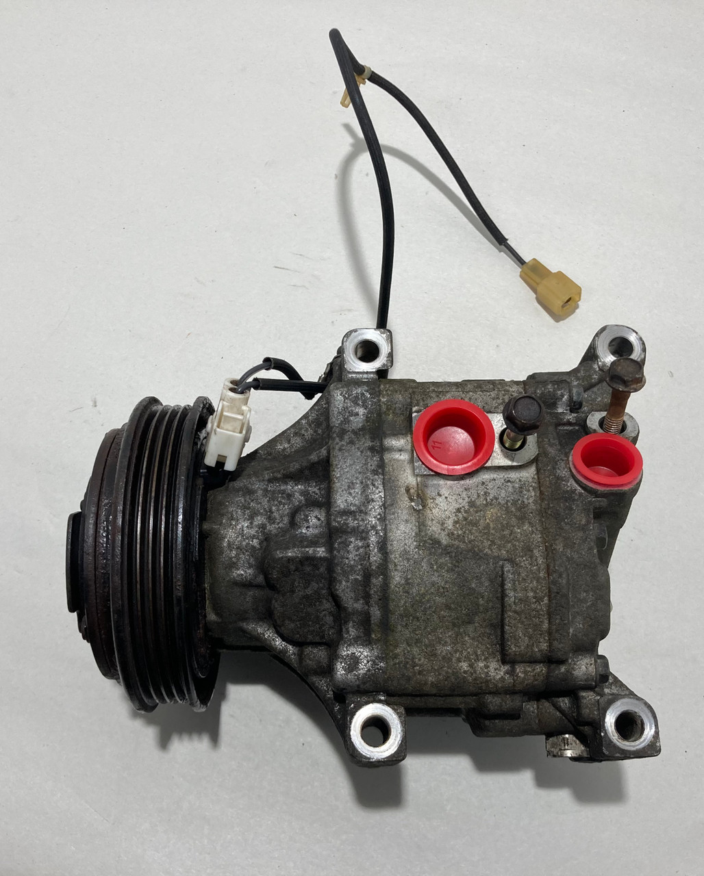 2004-2005 Mazda Miata OEM AC Compressor w/ Pulley / 131K nb225