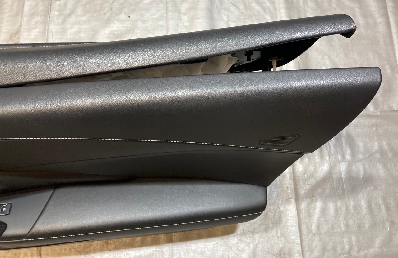 2014-2019 Chevrolet C7 Corvette 2LT Interior Door Panels / Black