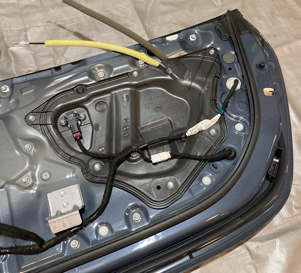 2016-2024 Mazda Mx5 Miata Passenger Side Door Assembly / Polymetal