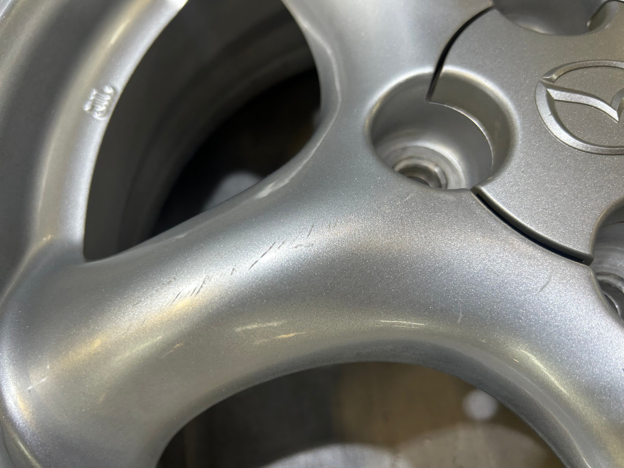 mi_ya 1999-2002 Mazda Miata 15x6