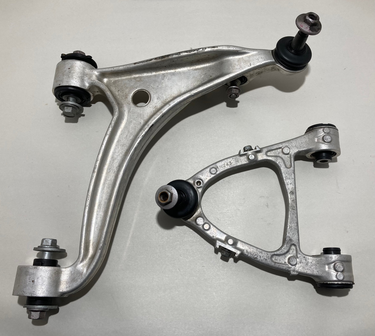 mm5-026daべジータ 2016-2024 Mazda Mx5 Miata Driver Side Front Control Arms / Upper