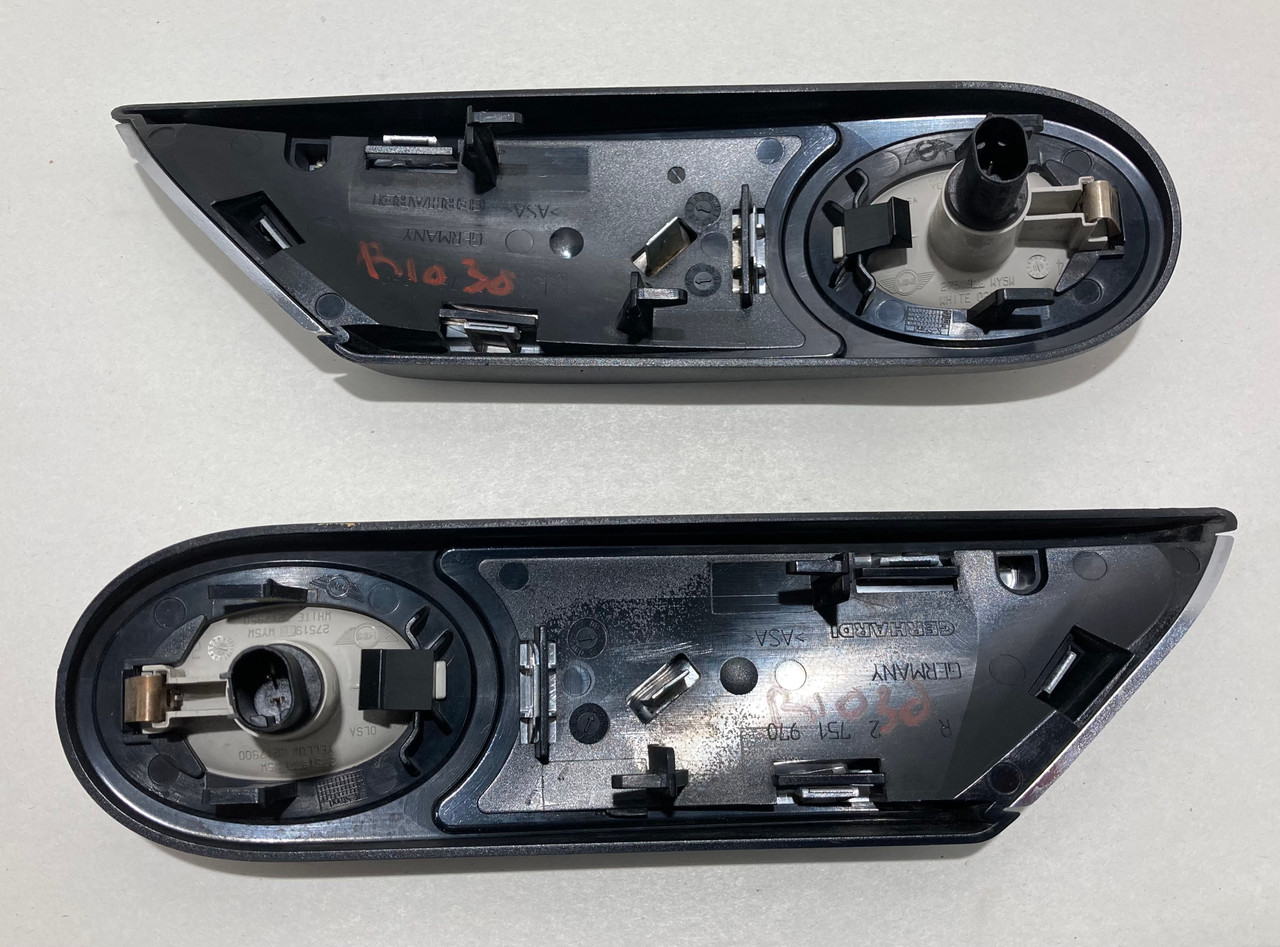 2007-2015 Mini Cooper S R56 R57 Fender Vent Trims / Side Marker
