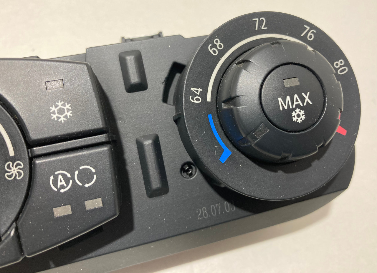 2003-2005 E85 BMW Z4 Automatic Climate Control Module