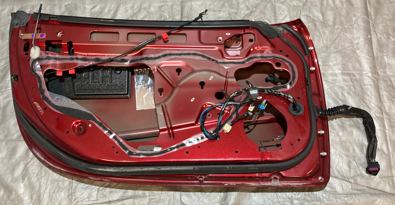 2006-2009 Pontiac Solstice Driver Door Assembly / Wicked (ruby red