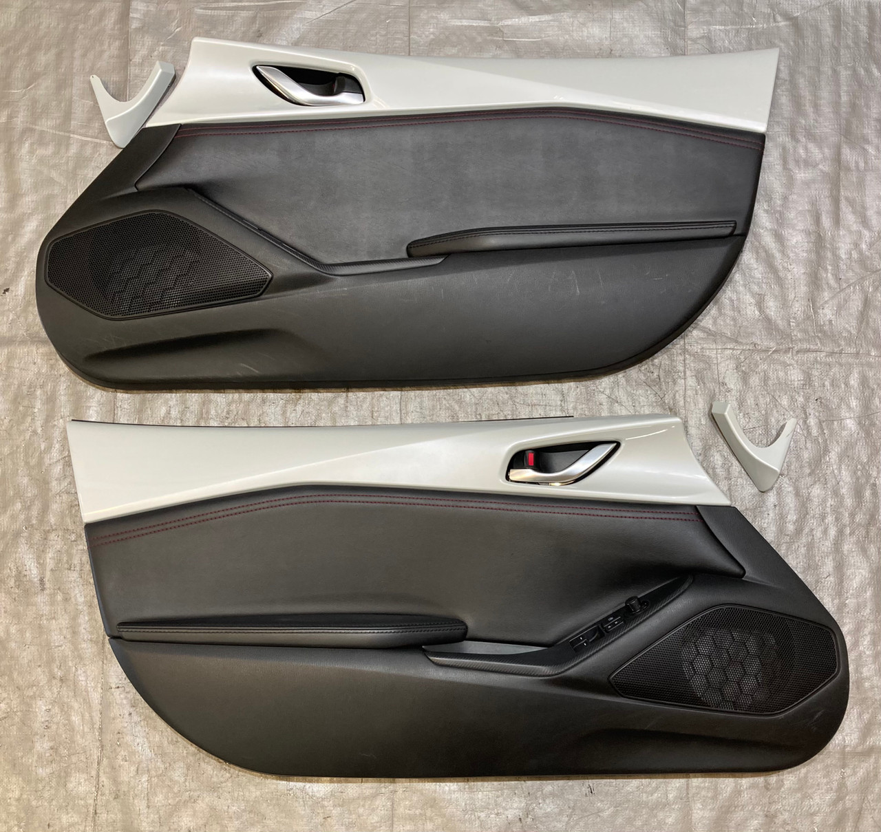 2019-2023 Mazda Mx5 Miata Interior Door Panels w/ Trim / Ceramic