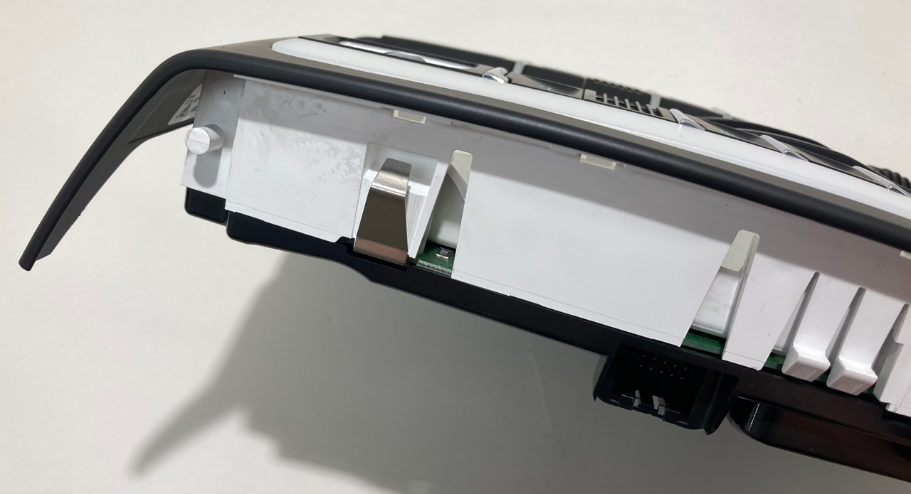 2015-2018 Porsche Macan Front Overhead Console Switches / Dome