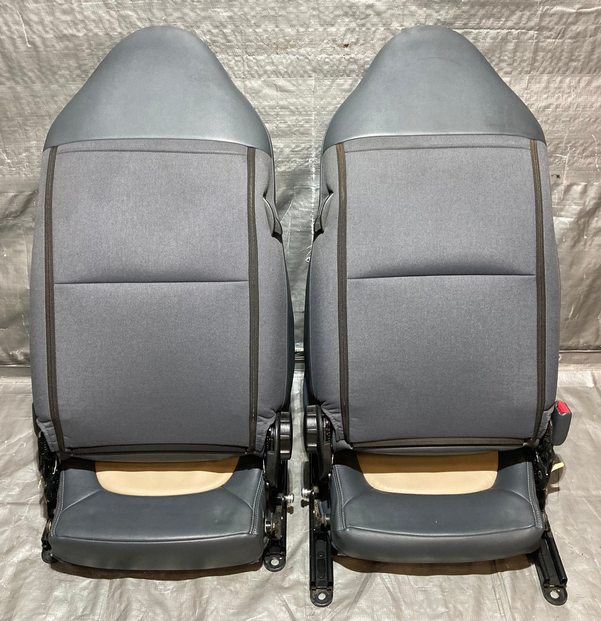2006-2009 Pontiac Solstice OEM Leather Seats / Pair / Steel
