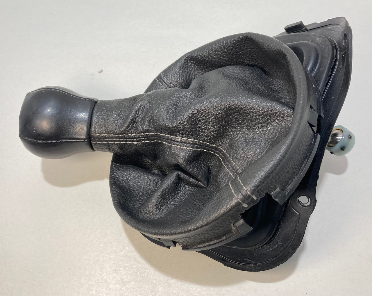 2006-2009 Pontiac Solstice 5 Speed Manual Shifter Lever w