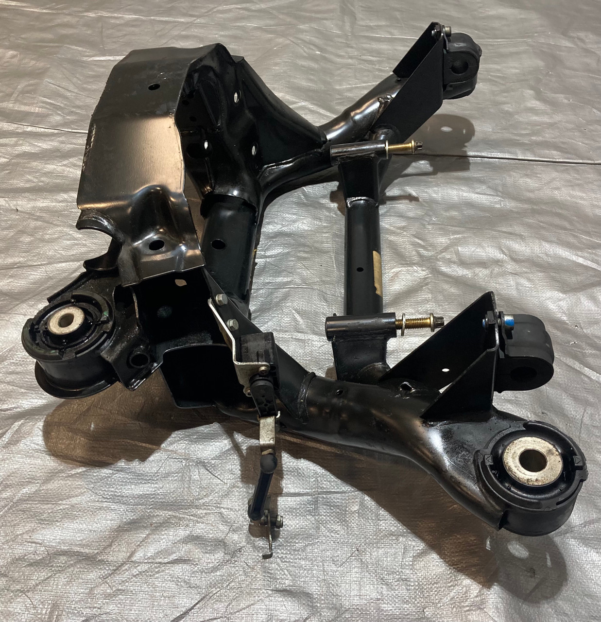 2006-2008 E85 E86 BMW Z4 M Rear Subframe Crossmember / OEM / Z4060