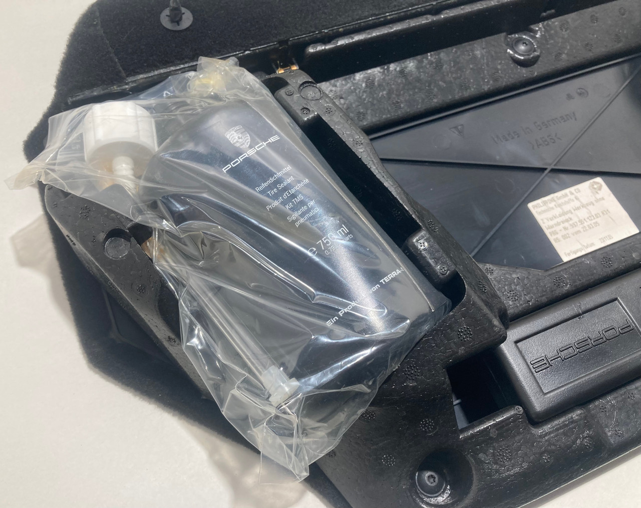 2005-2012 Porsche 987 Boxster Cayman / 997 911 Emergency Tool Kit