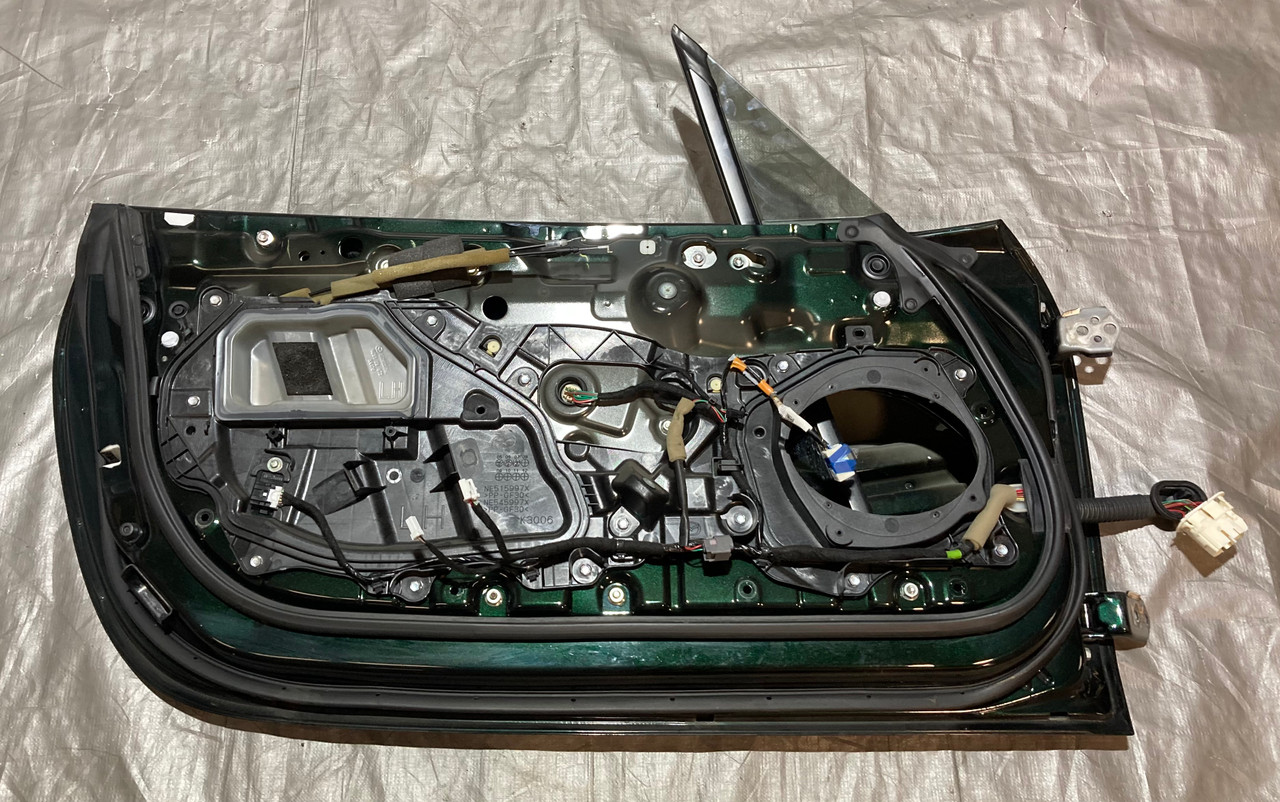 2006-2015 Mazda Mx5 Miata Driver Door Assembly w/ Window