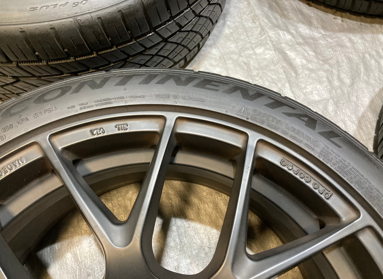 DAMAGED* Set of 4 Sparco Pro Corsa Wheels Rims w/ Tires / 18x8