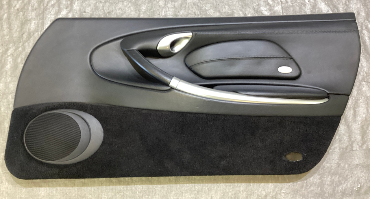 1220◆保留中 1999-2004 Porsche 986 Boxster / Black / Passenger Side Interior