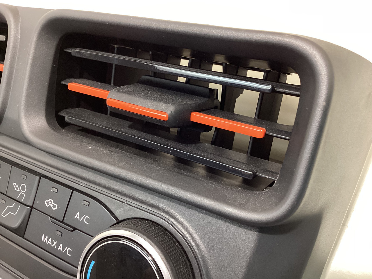 2022-2023 Ford Maverick Automatic Climate Control Module