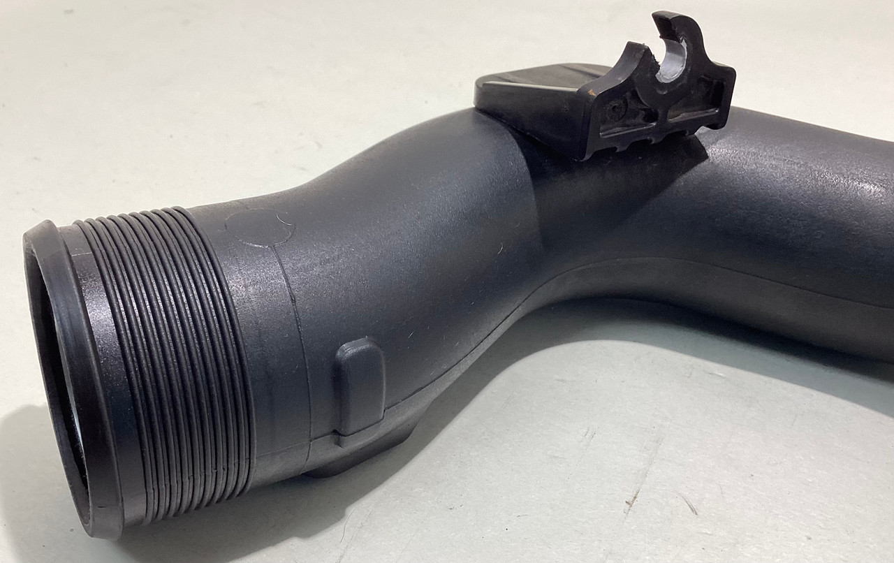 2022-2023 Ford Maverick 2.0l OEM Intercooler Charge Pipe