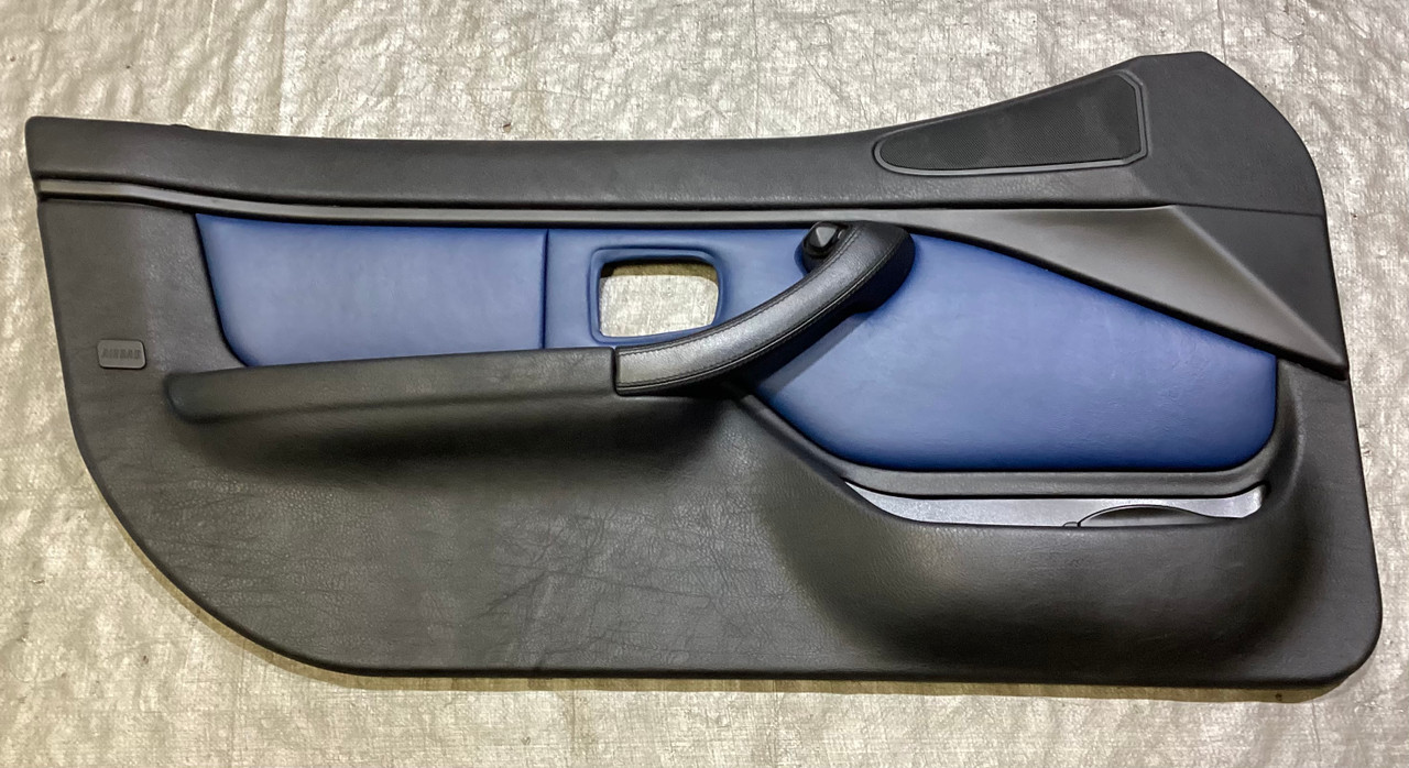 1998-2002 BMW Z3 M Roadster Coupe Driver Side Interior Door Panel