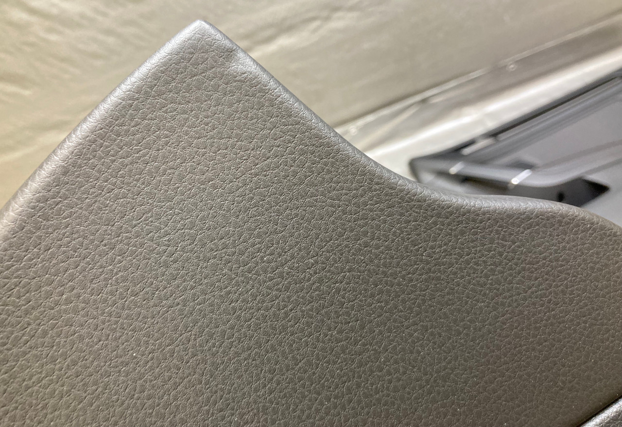 2017-2019 Volkswagen MK7 Golf R Black Leatherette Door Panels