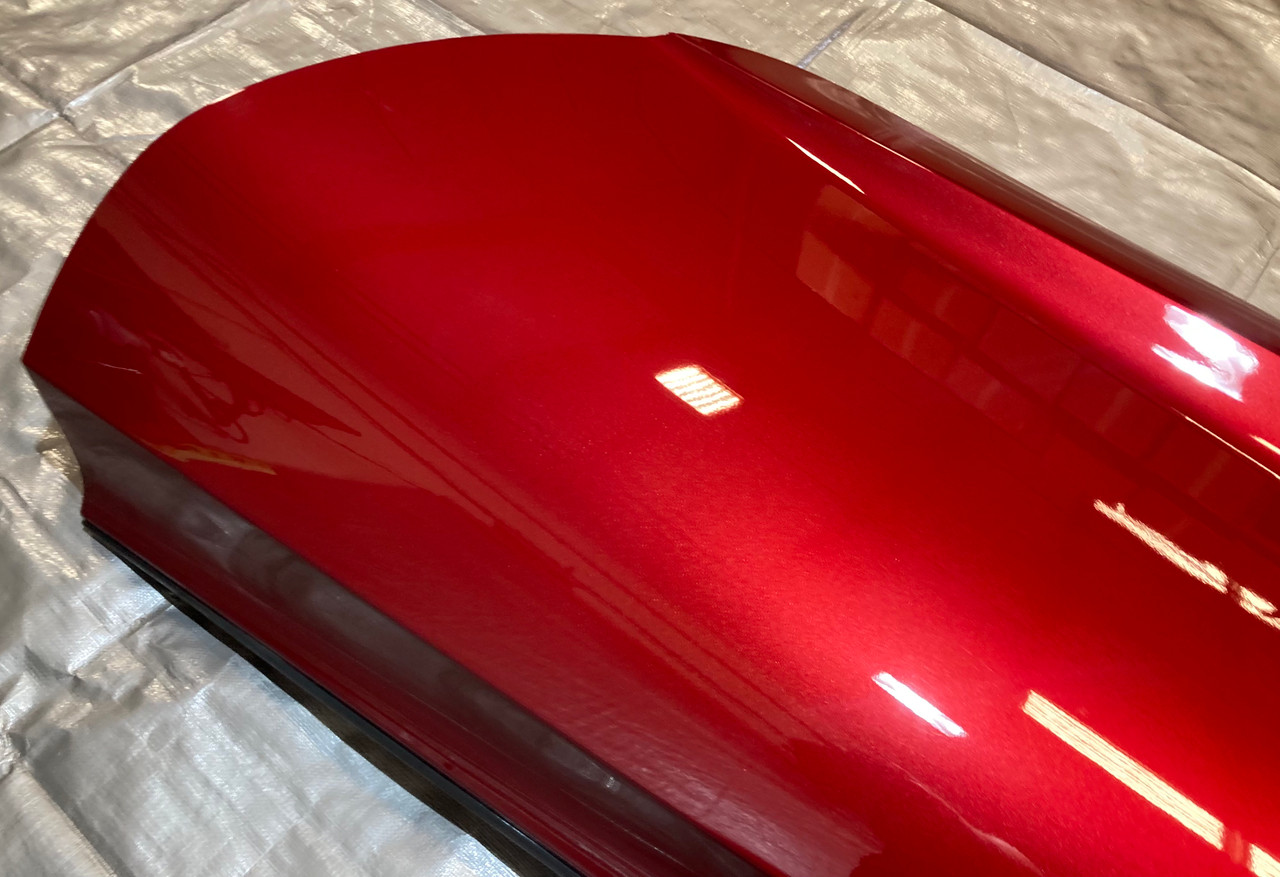 2015-2019 Chevrolet C7 Corvette Driver Door Assembly w/ Glass